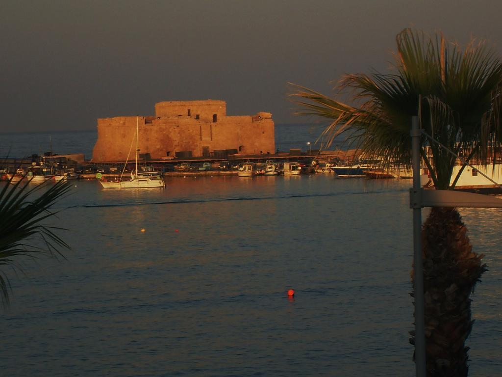 Paphinia Seaview 3* Paphos