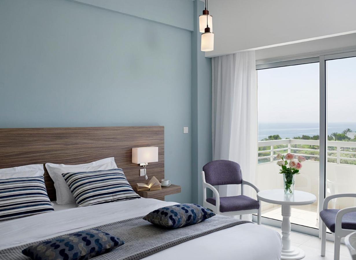 Hotel Atlantica Sea Breeze, Adults Only 4*