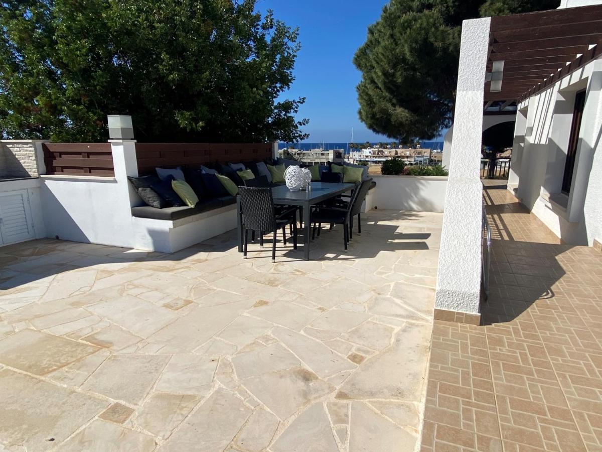 Villa The Belvedere Lachi