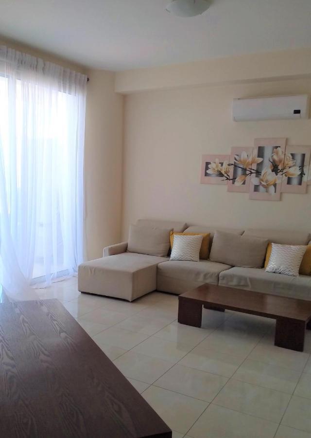 T&e Larnaca