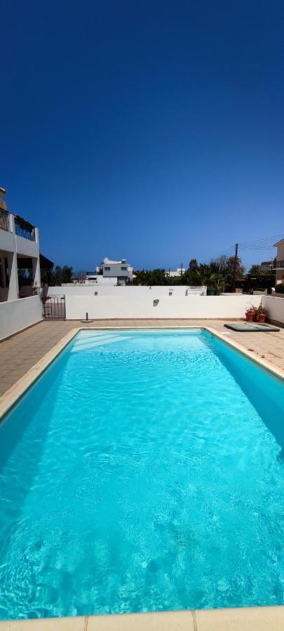 Thalassa Seaside Boutique