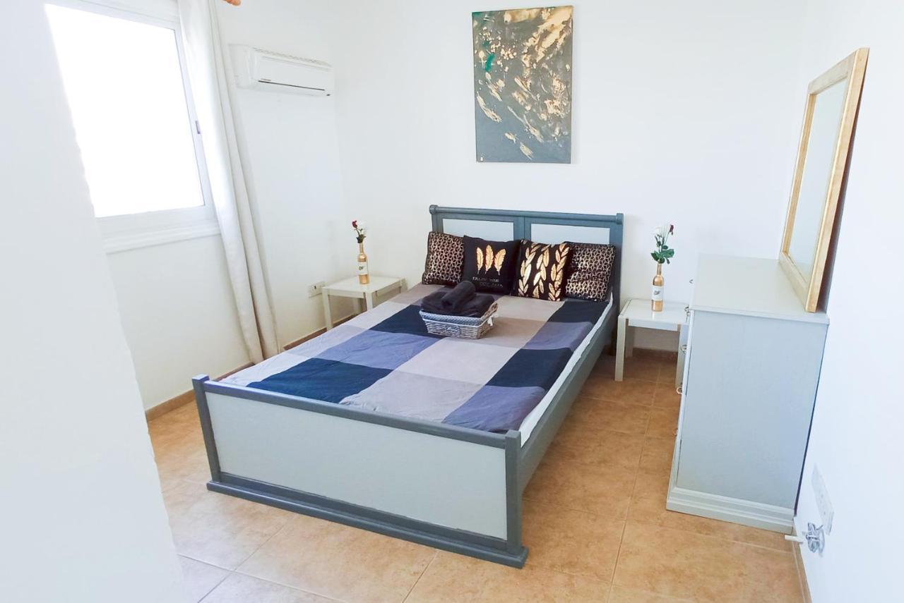 Luxury Maisonette - Ea View, Gym- 5 Min From * Larnaca
