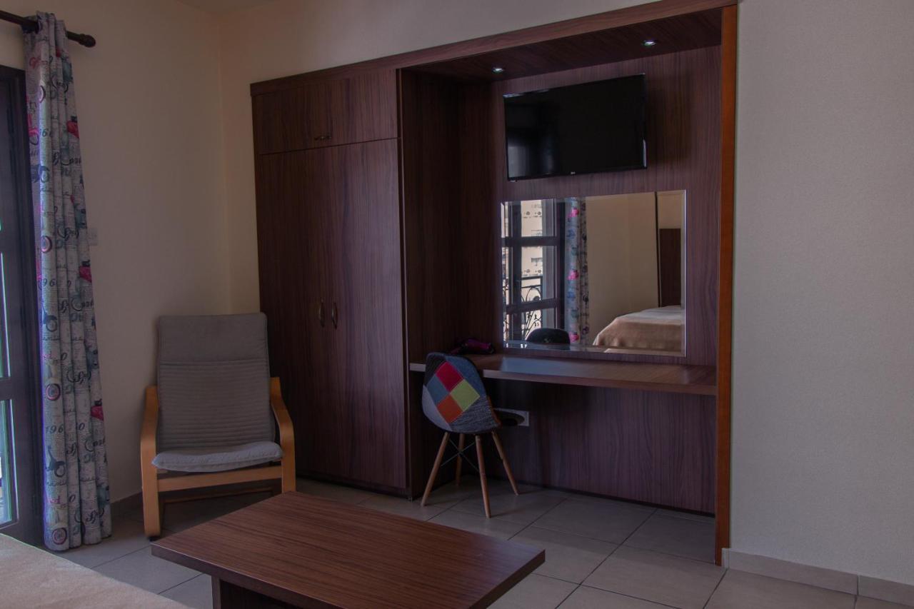 Lakis Court * Larnaca