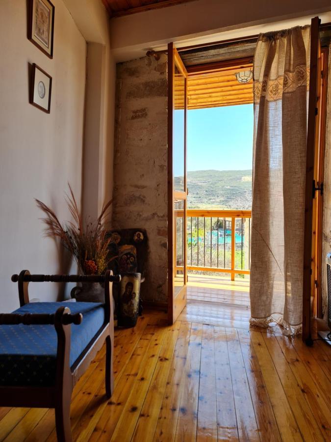 Kassandras Place In Village Omodos