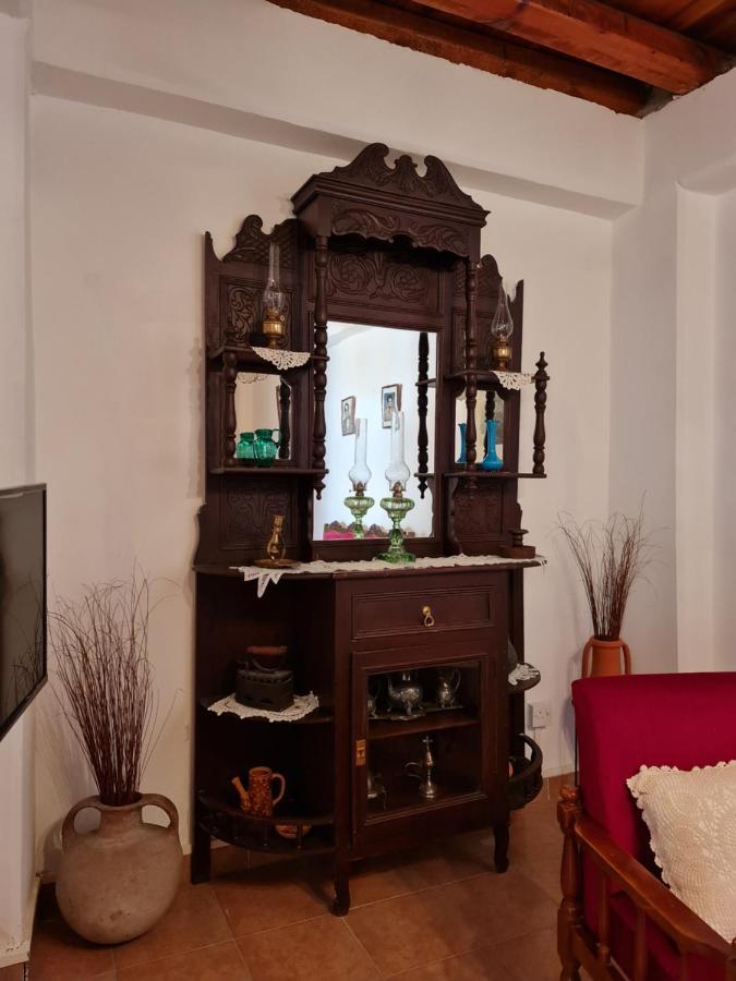 Kassandras Place In Village Omodos