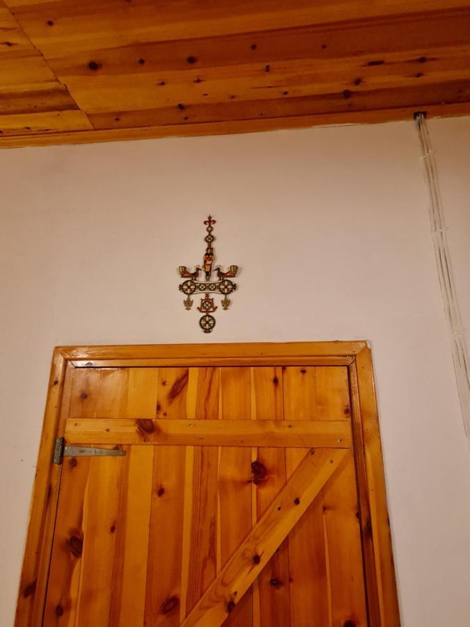 Kassandras Place In Village * Omodos