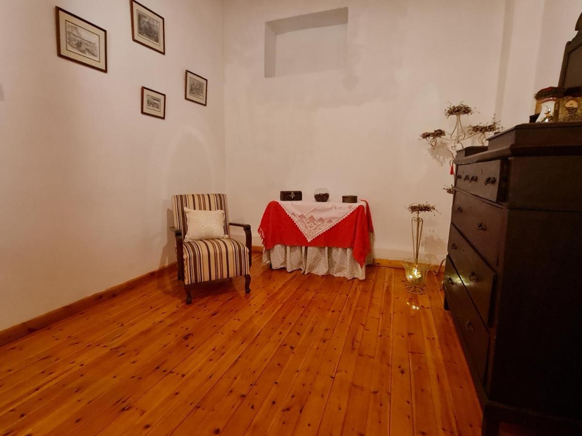 Holiday home Kassandras Place In Village *