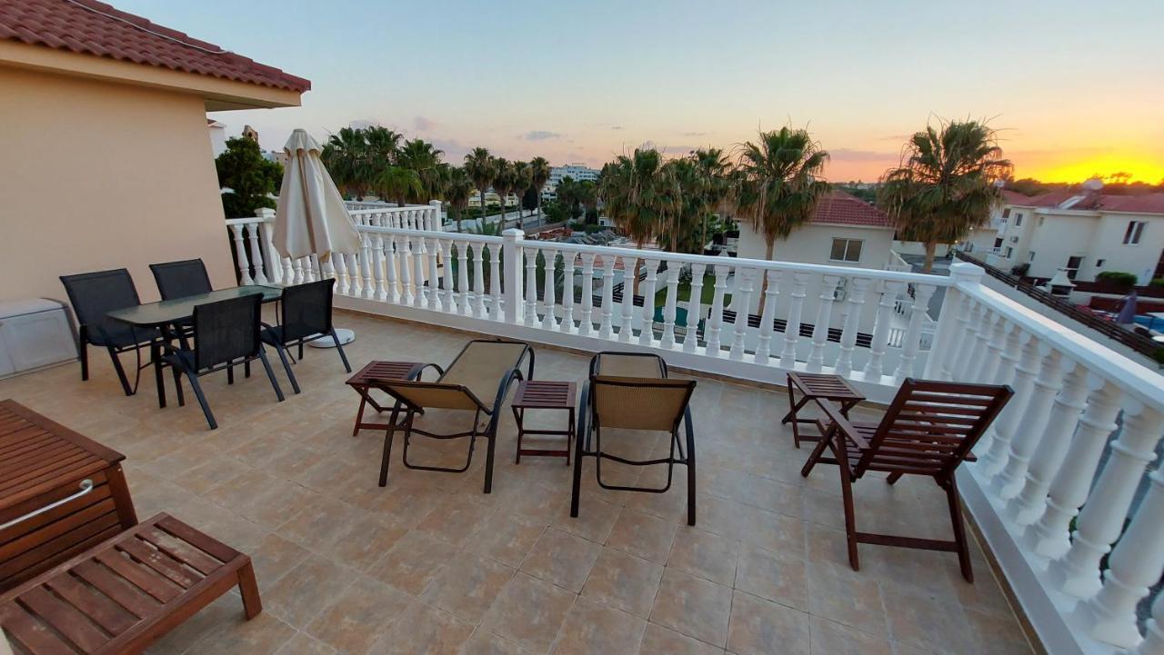 Lome Nissi Golden * Agia Napa