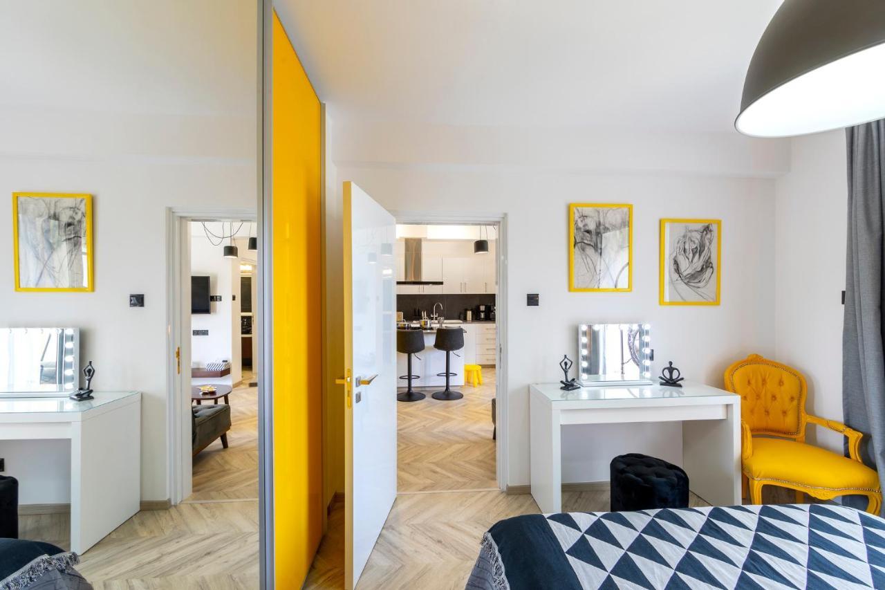 Castle Apartment *
