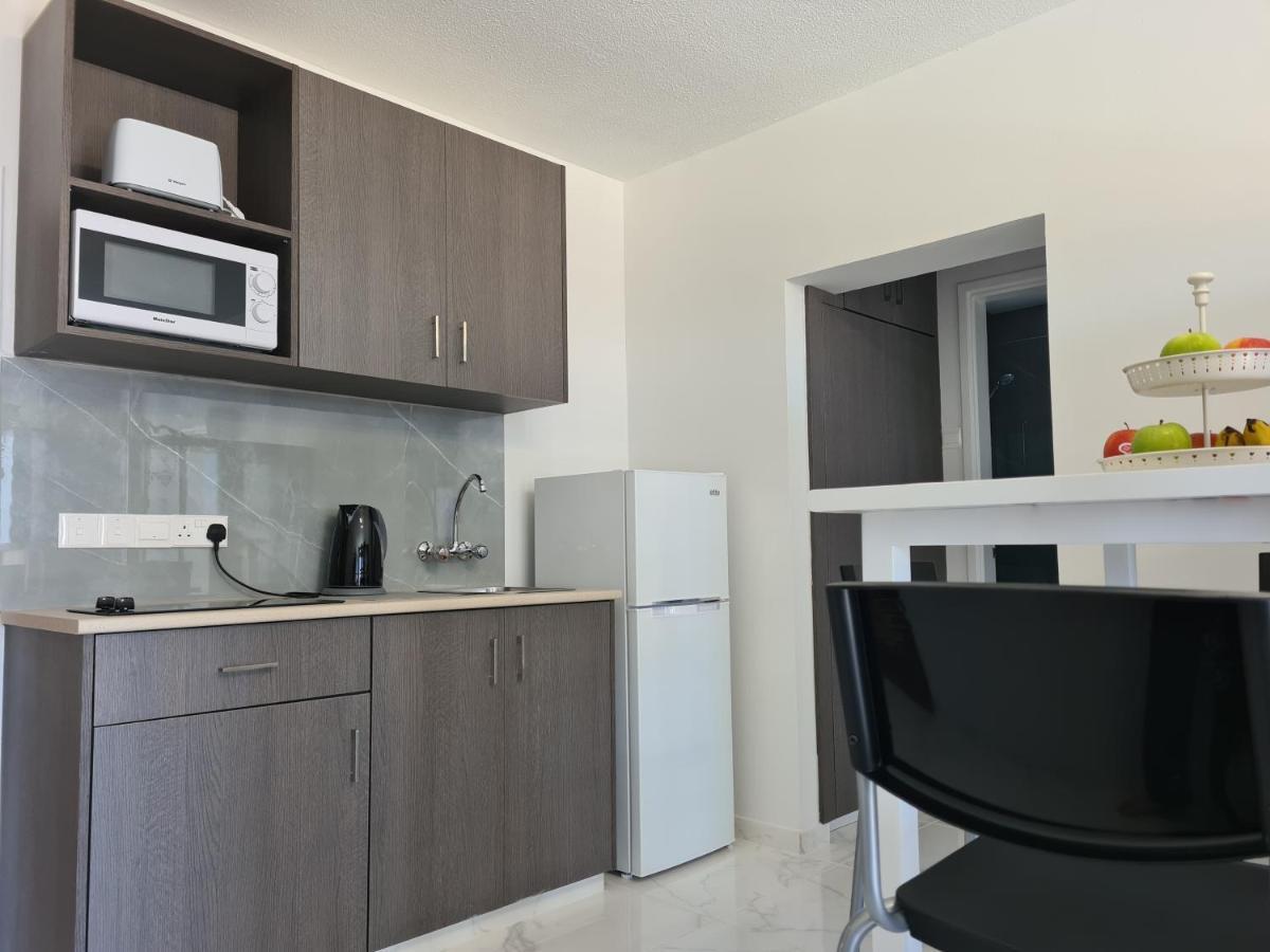 Fotoxenia Luxury Apts *