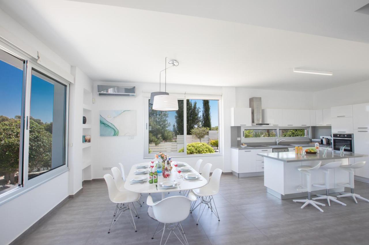 Chloe Luxury Villa