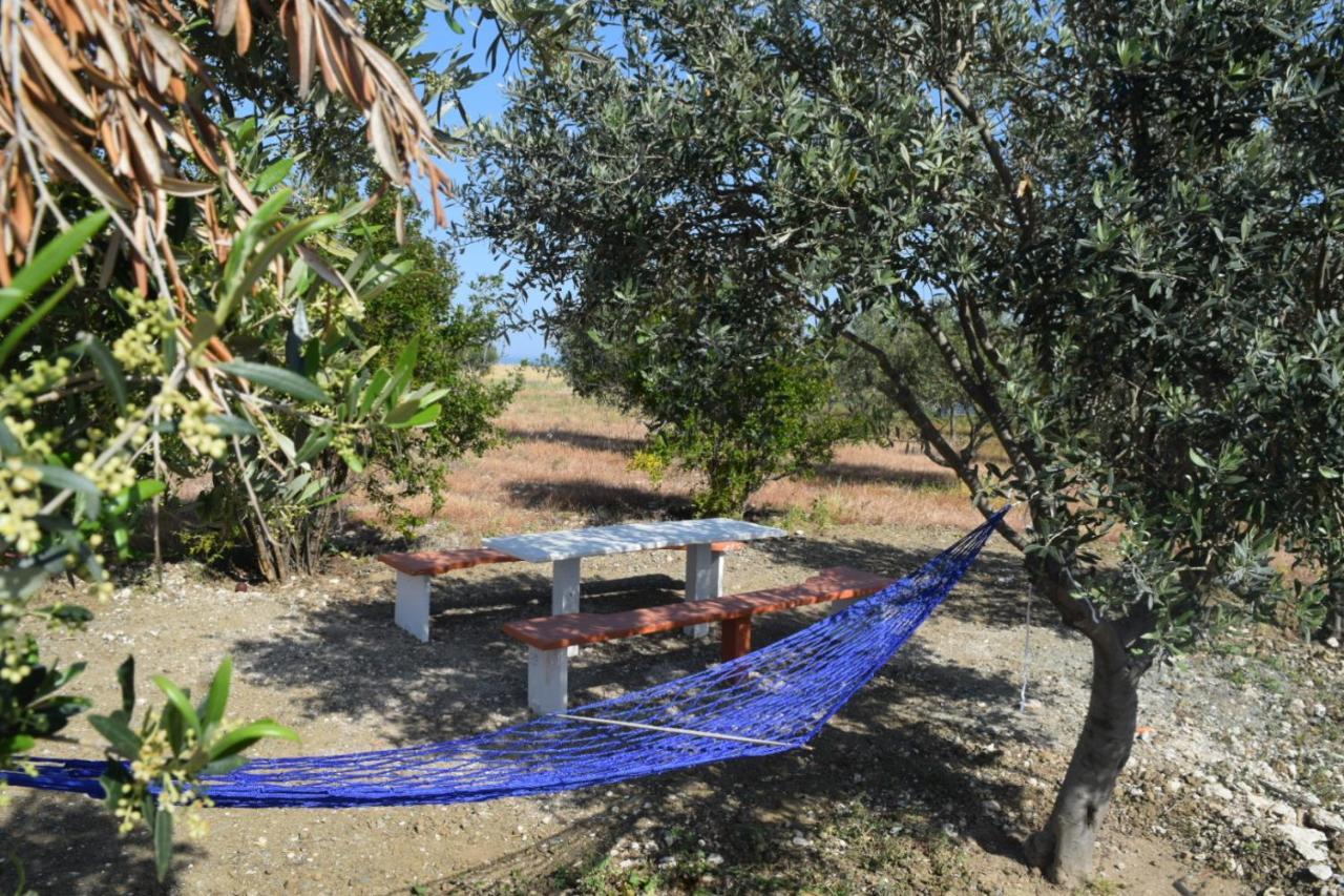Vakantiehuis Mersinera Paradise Garden Stars House *