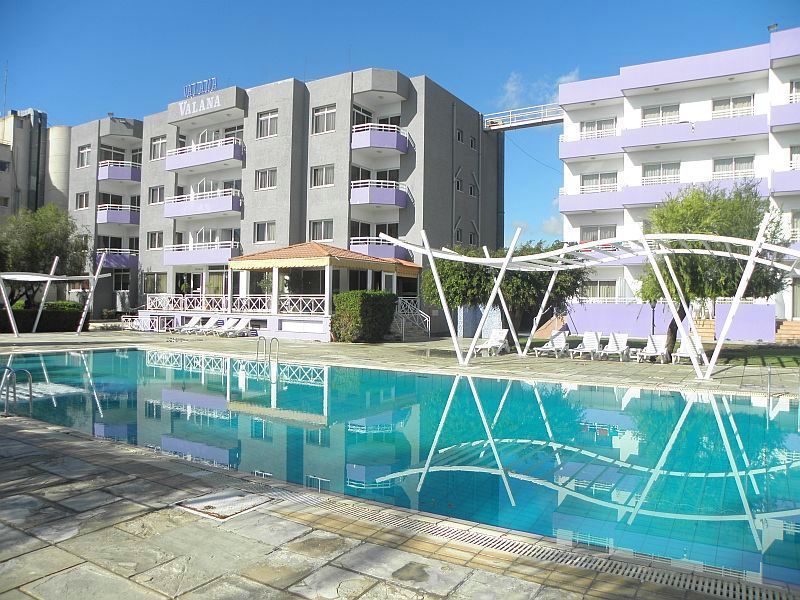 Valana Aparthotel