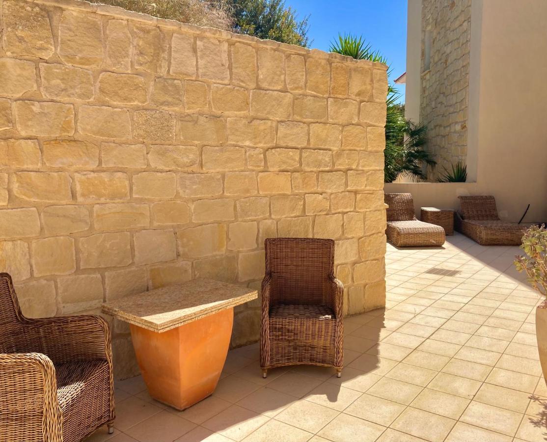 Beau Views Seven Apartamento Pegeia