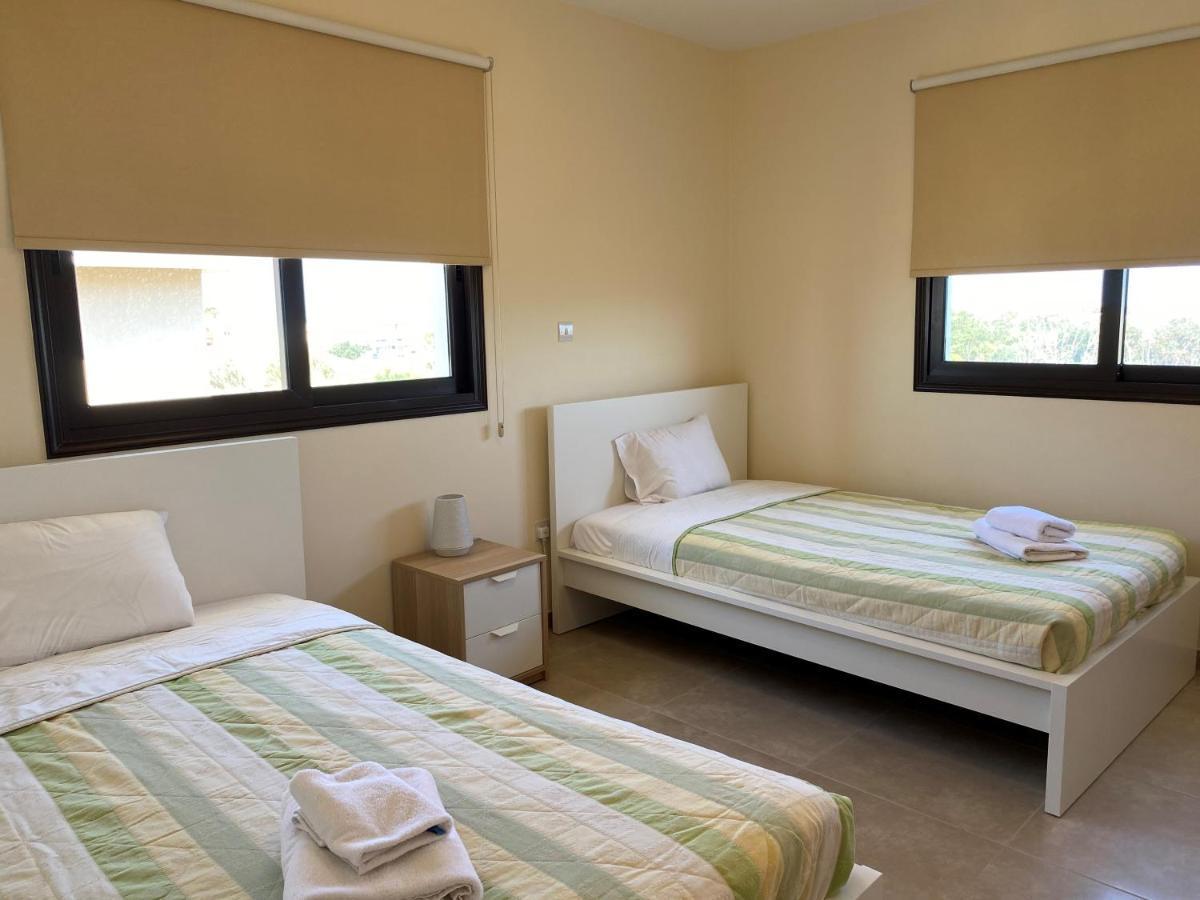 Kyklades & Appartement Paralimni