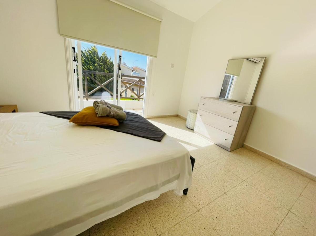 Holiday home Mersey Faros Complex Perivolia