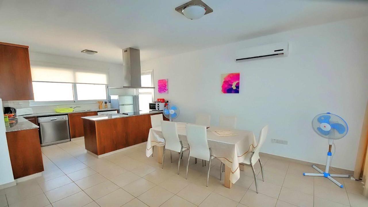 Nasia Villa