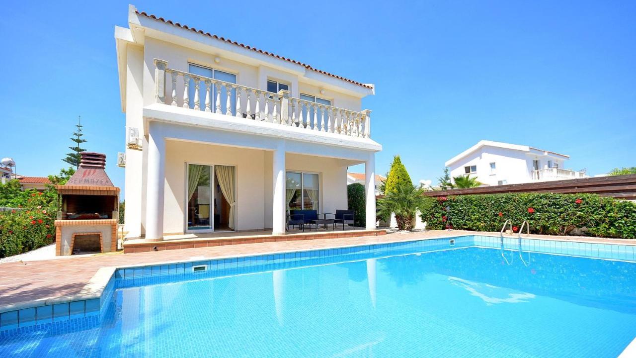 Villa Demetra Coral Bay