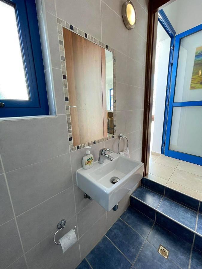 Sirena Blue Villa *