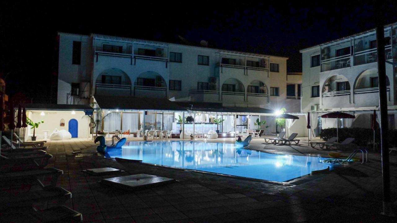 Amore Hotel Apartments Aparthotel Protaras