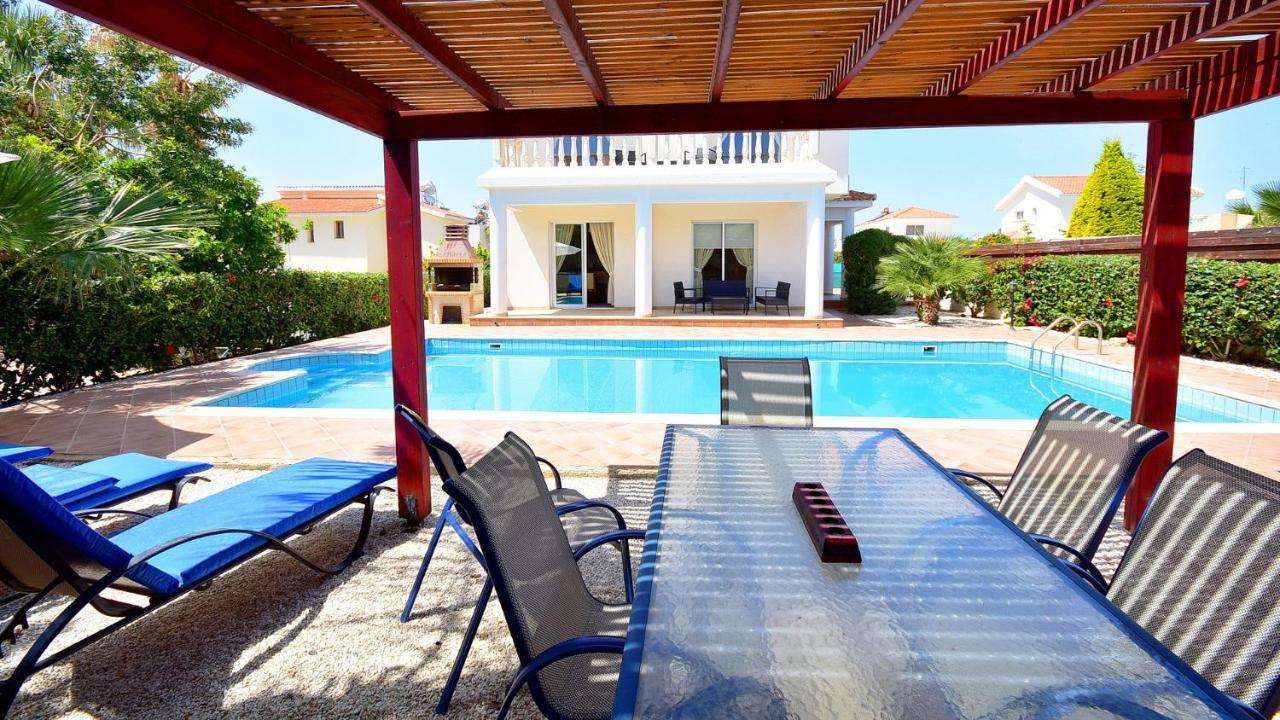 Demetra Coral Bay Villa