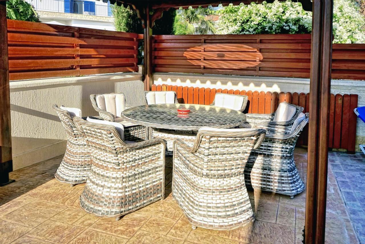 Villa Chronas By Prestige Bookings