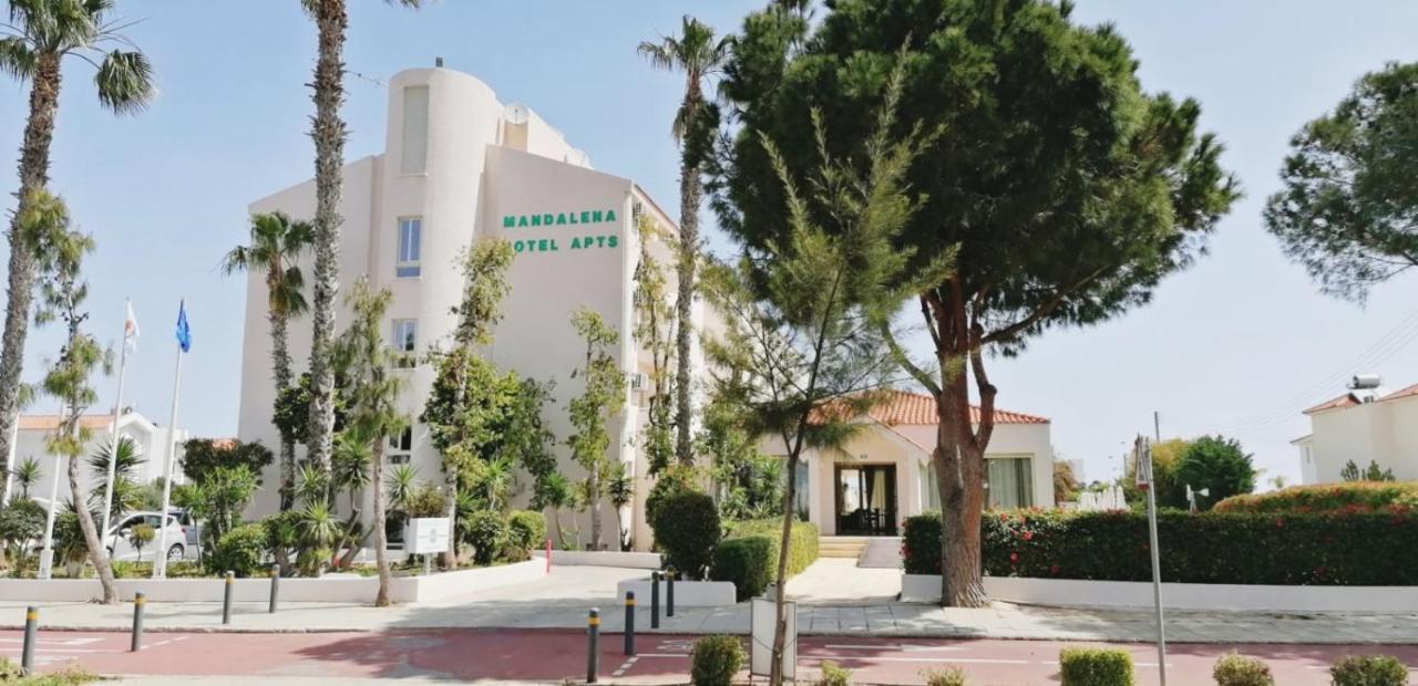 Mandalena Aparthotel
