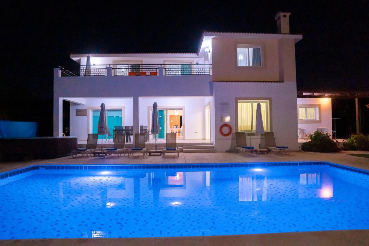 Bella Katerina By Prestige Bookings Villa *