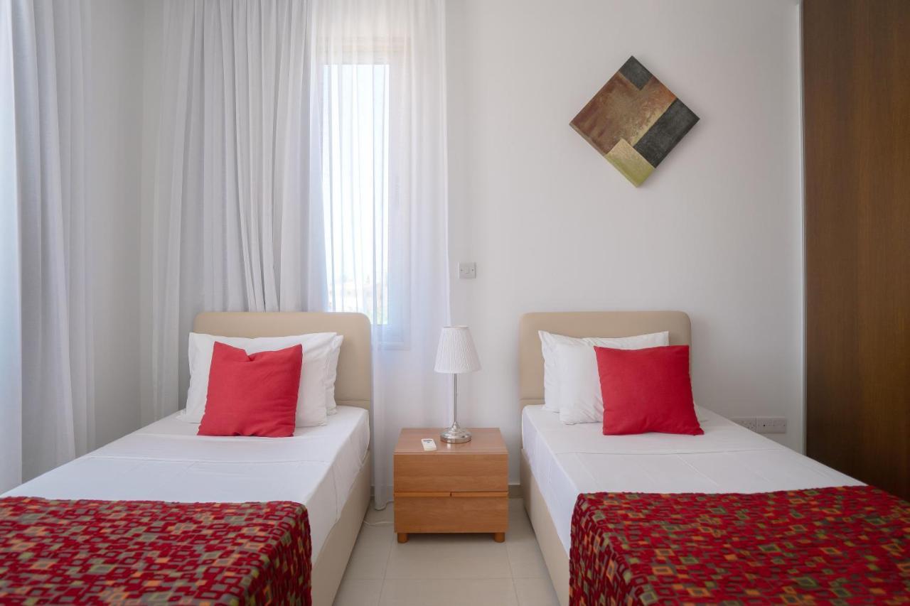 Oniros By Prestige Bookings Peyia