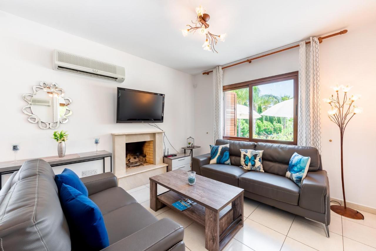 Sea Front Costa Blu By Ezoria Villa Agia Napa