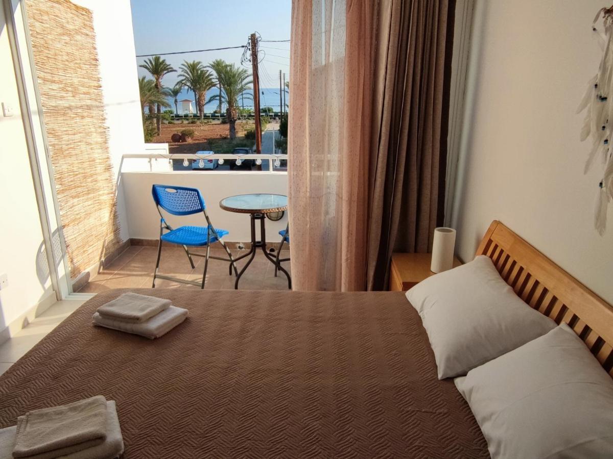 Mediterranean Seaside Authentic House Apartment Polis