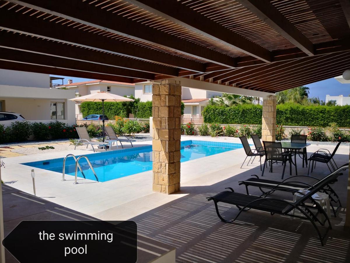 Villa14 Sea Breeze Villa *
