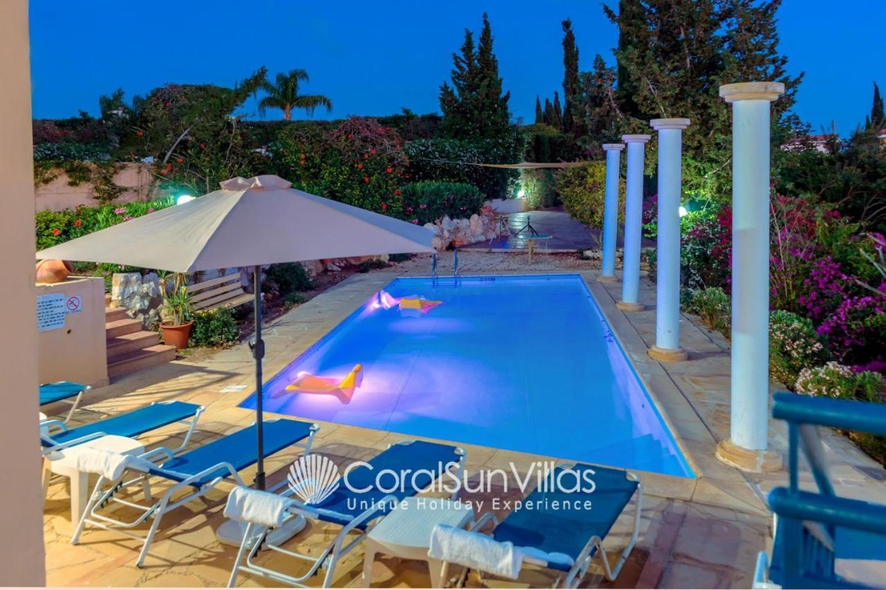 Wonderful Quiet Area,complete Privacy,large Pool, Colorful Garden, Jacuzzi/sauna Villa
