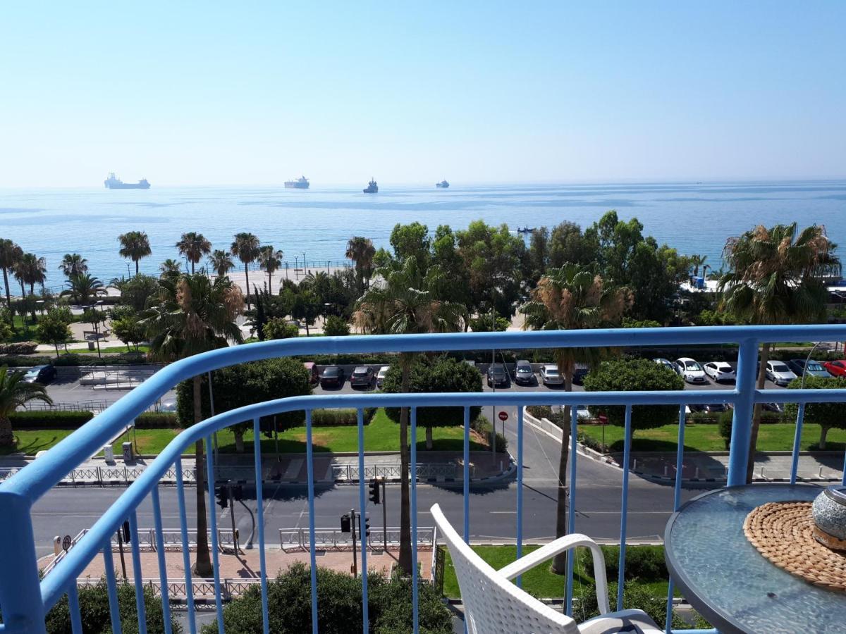 Sea Front & City Center, Amazing Sea View *