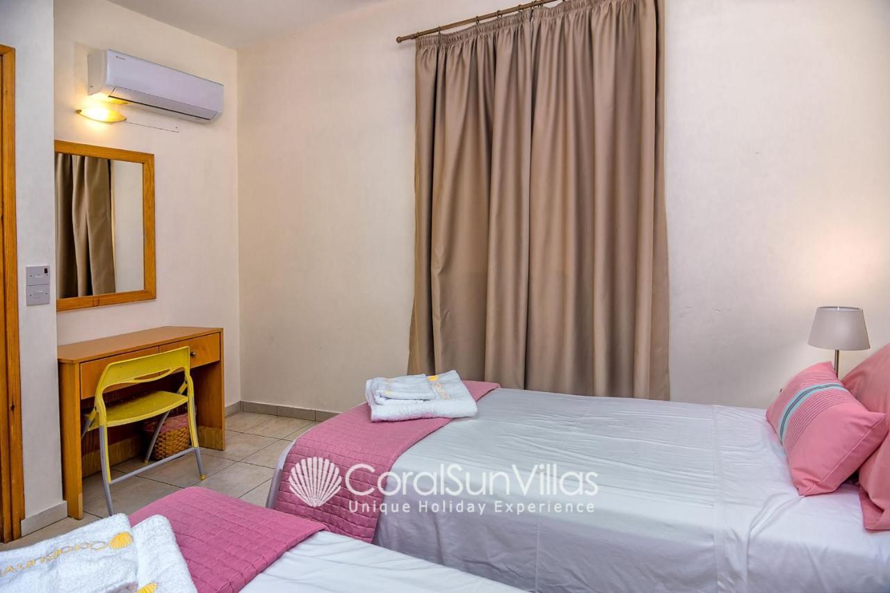 Large Pool & Garden, Sauna/jacuzzi,table Tennis, Peaceful Area, Near To The Sea *