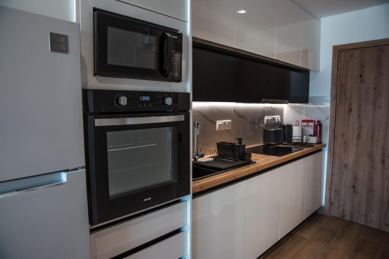 Cosea Living: Seaside Luxury In Harbour 107a *