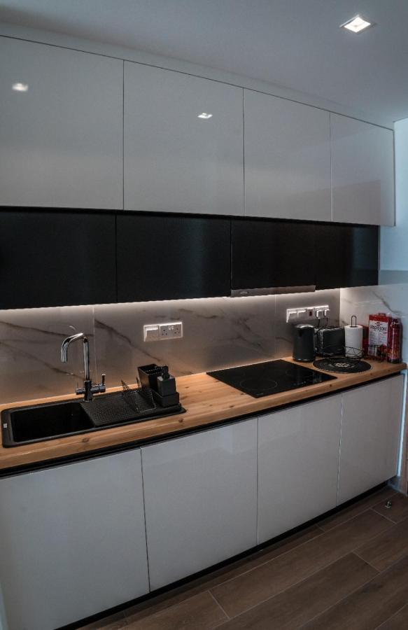 Cosea Living: Seaside Deluxe In Harbour 107b Apartamento