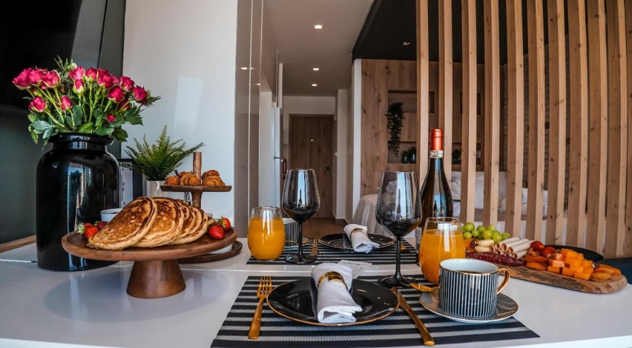 Cosea Living: Seaside Deluxe In Harbour 107b Apartamento