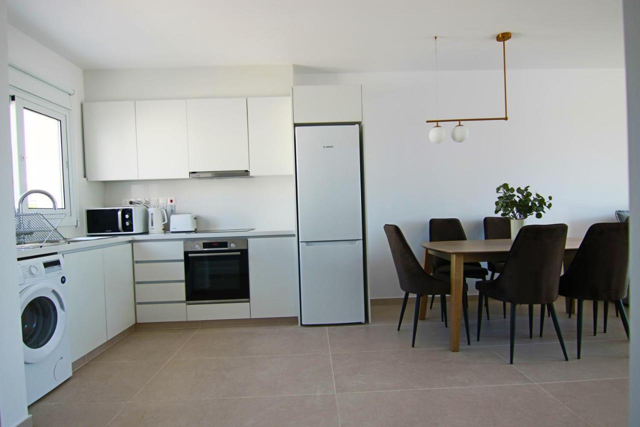 Phaedrus Living: Seaview Luxury Flat Limnaria 151 * Paphos