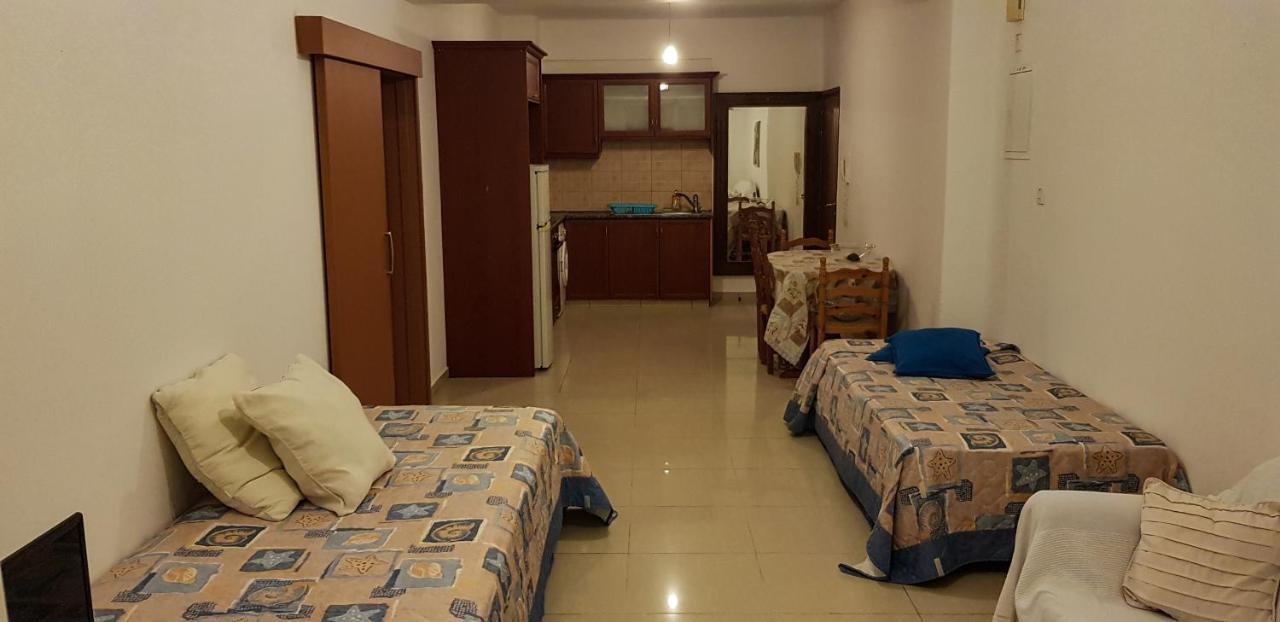 Galatia's Court Apartment Paphos