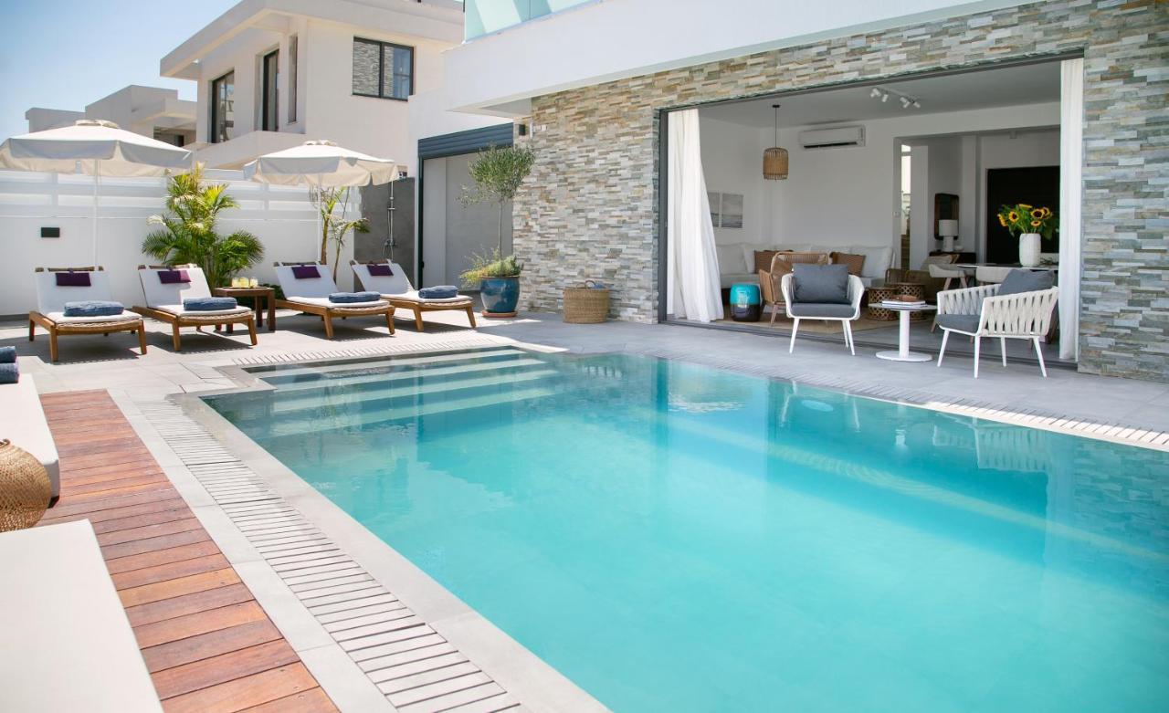 Chris Le Mare Gold Luxury *