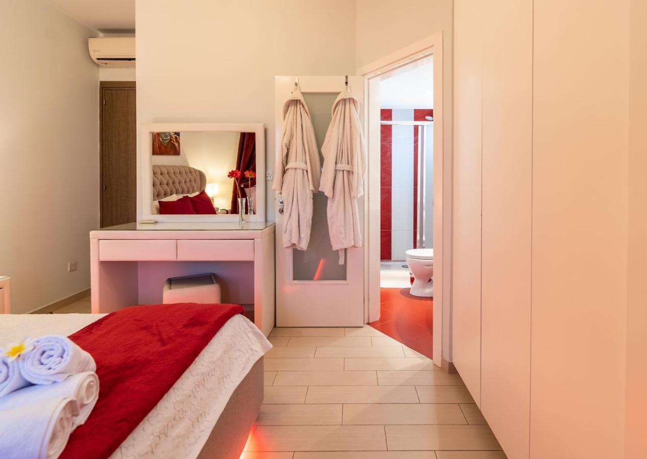 Mesogios House Apartment