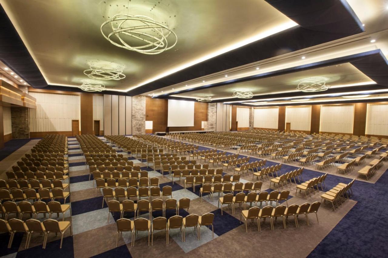 Elexus Hotel Resort & Spa & Casino Hotel