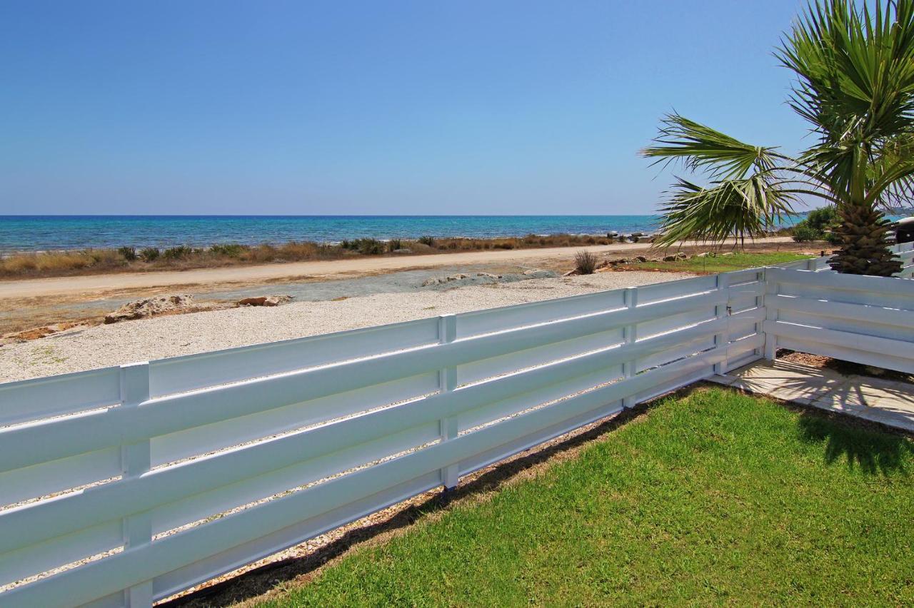 Villa Ivory - Seafront Ayia Napa
