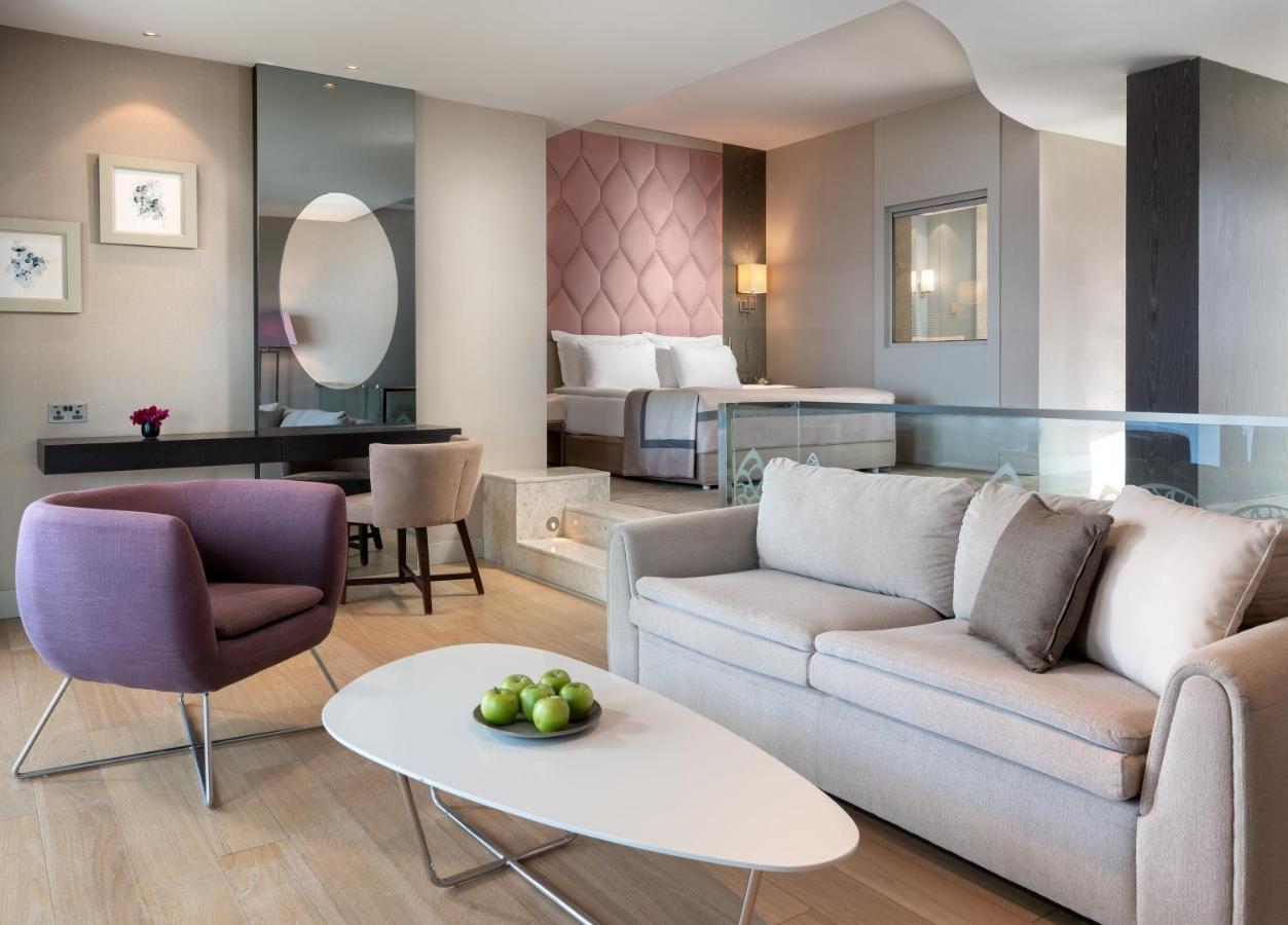 Elexus Hotel Resort & Spa & Casino