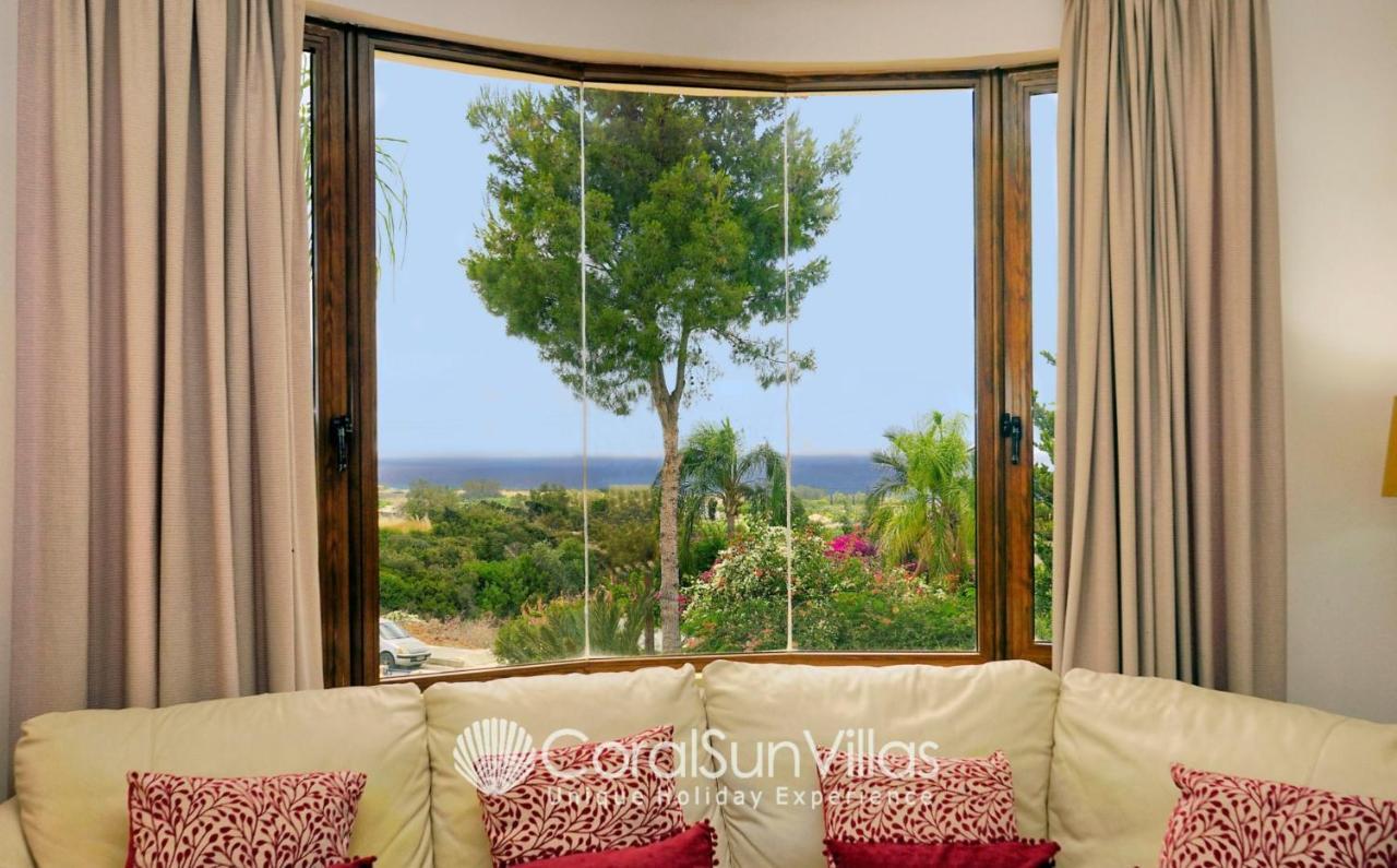 Villa Zeus Sublime 5 Bedrms Heated Pool By Coral Sun Villas, Coral Bay