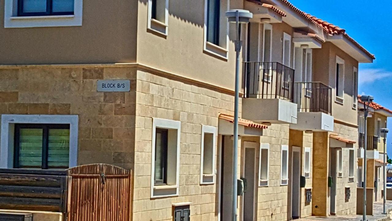 Kapparis Town House Holiday home Paralimni