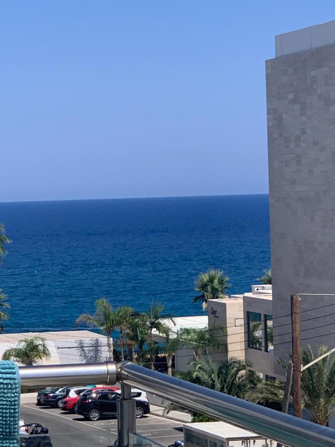 One-bedroom Apartment, 30m From The Apartment