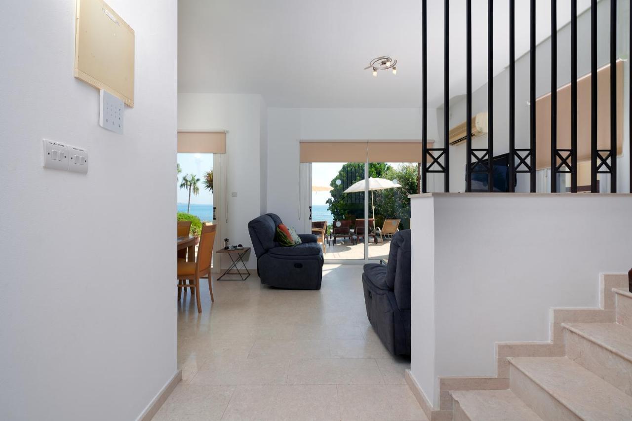 Villa Azura Sunrise By Ezoria