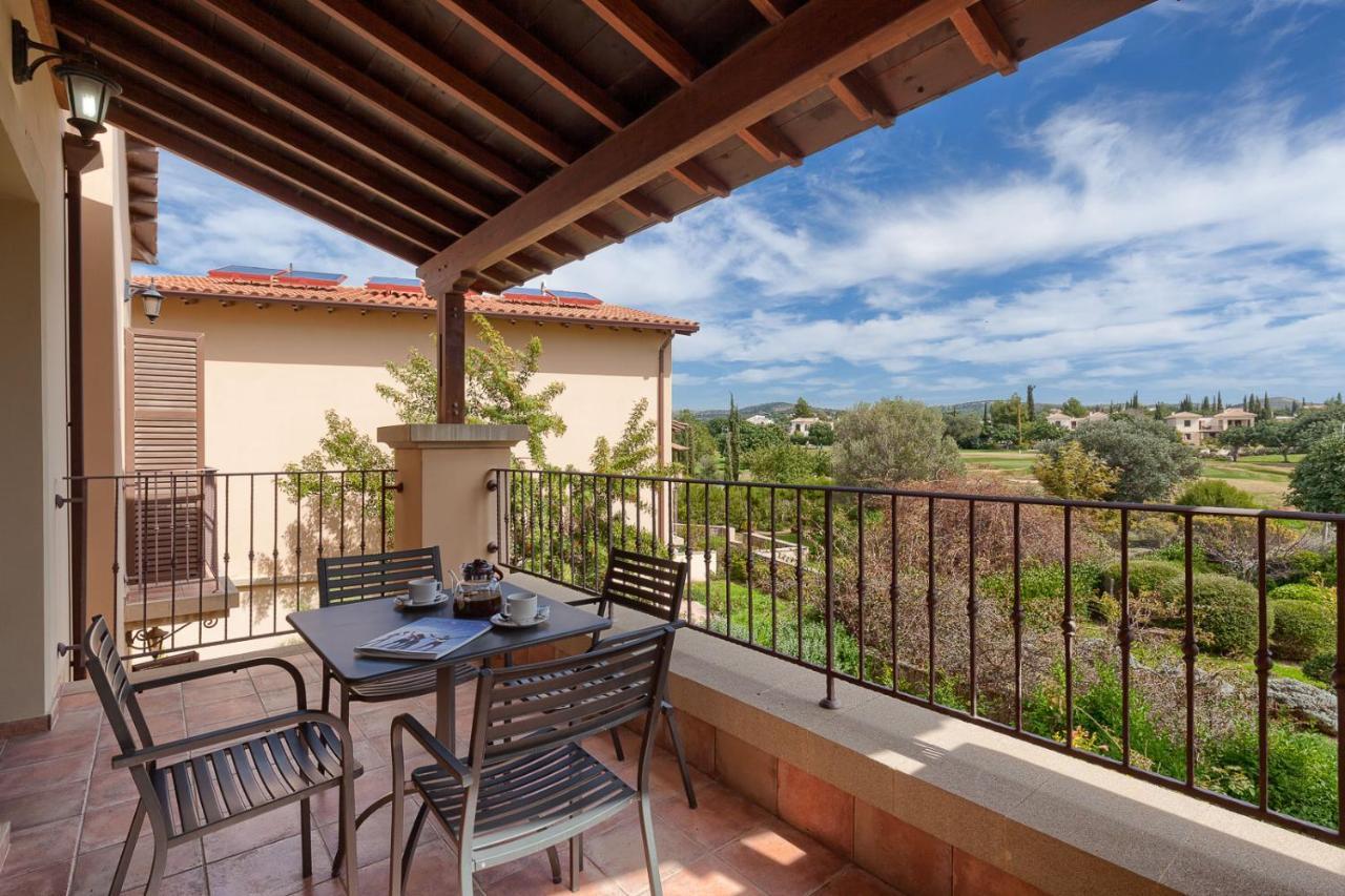 Aphrodite Hills -